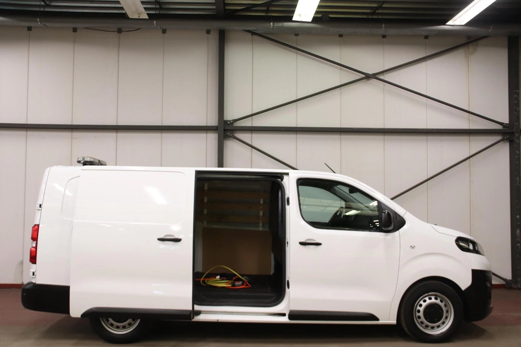 Hoofdafbeelding Opel Vivaro-e