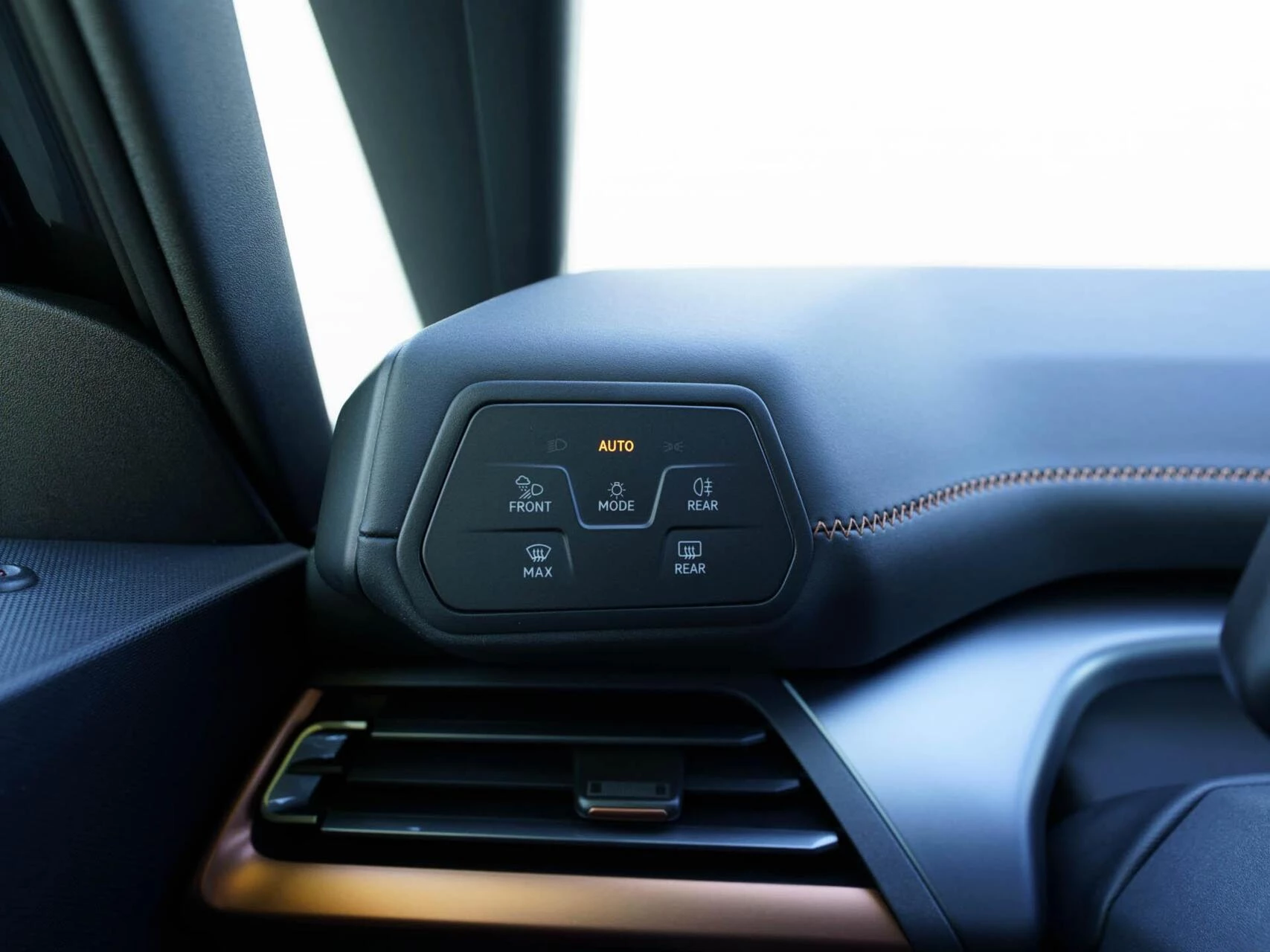 Hoofdafbeelding CUPRA Born