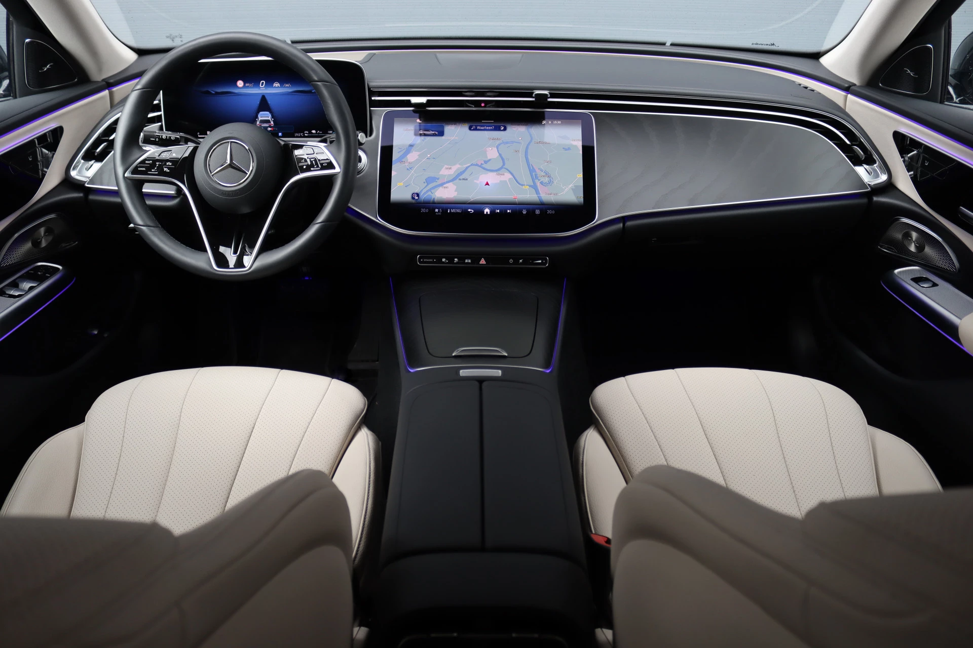 Hoofdafbeelding Mercedes-Benz E-Klasse