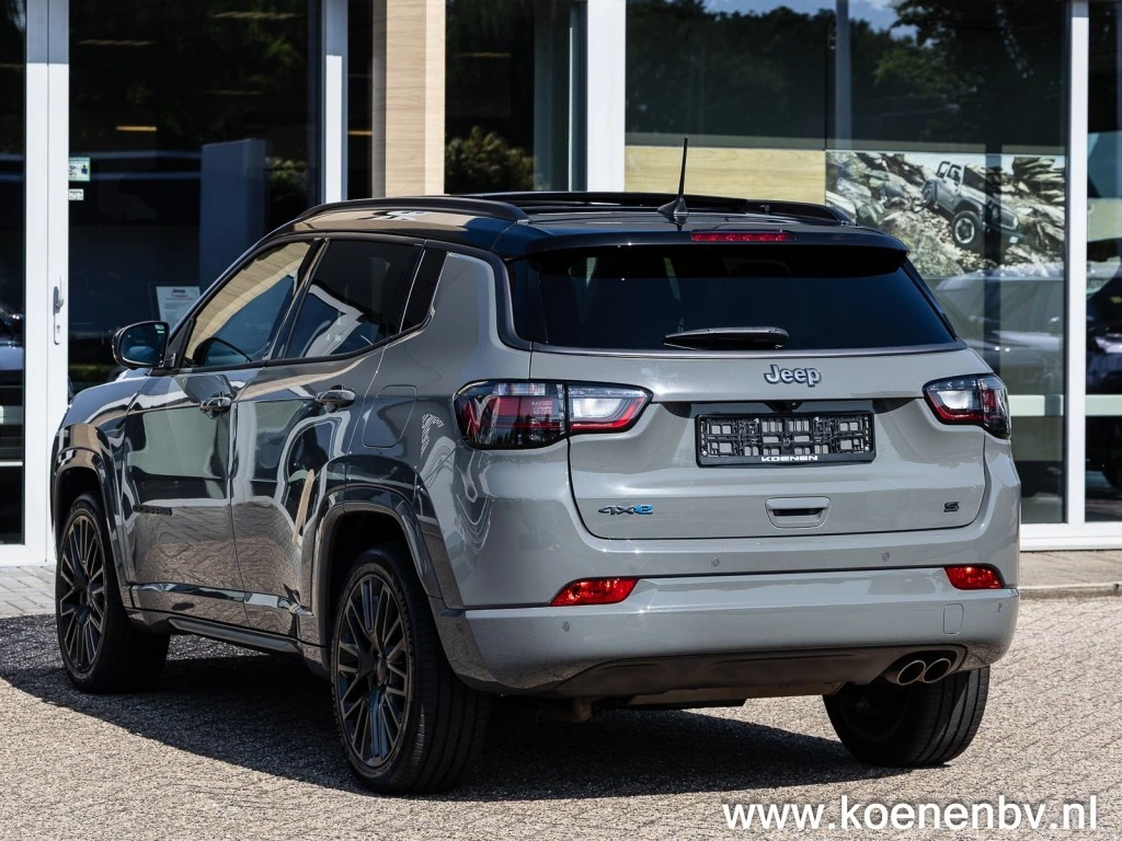 Hoofdafbeelding Jeep Compass