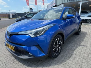 Toyota C-HR 1.8 Hybrid TEAM D