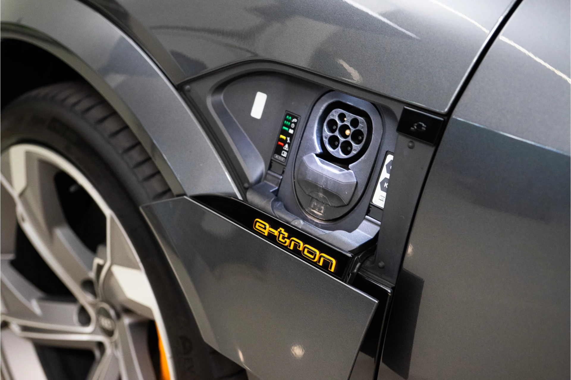 Hoofdafbeelding Audi e-tron