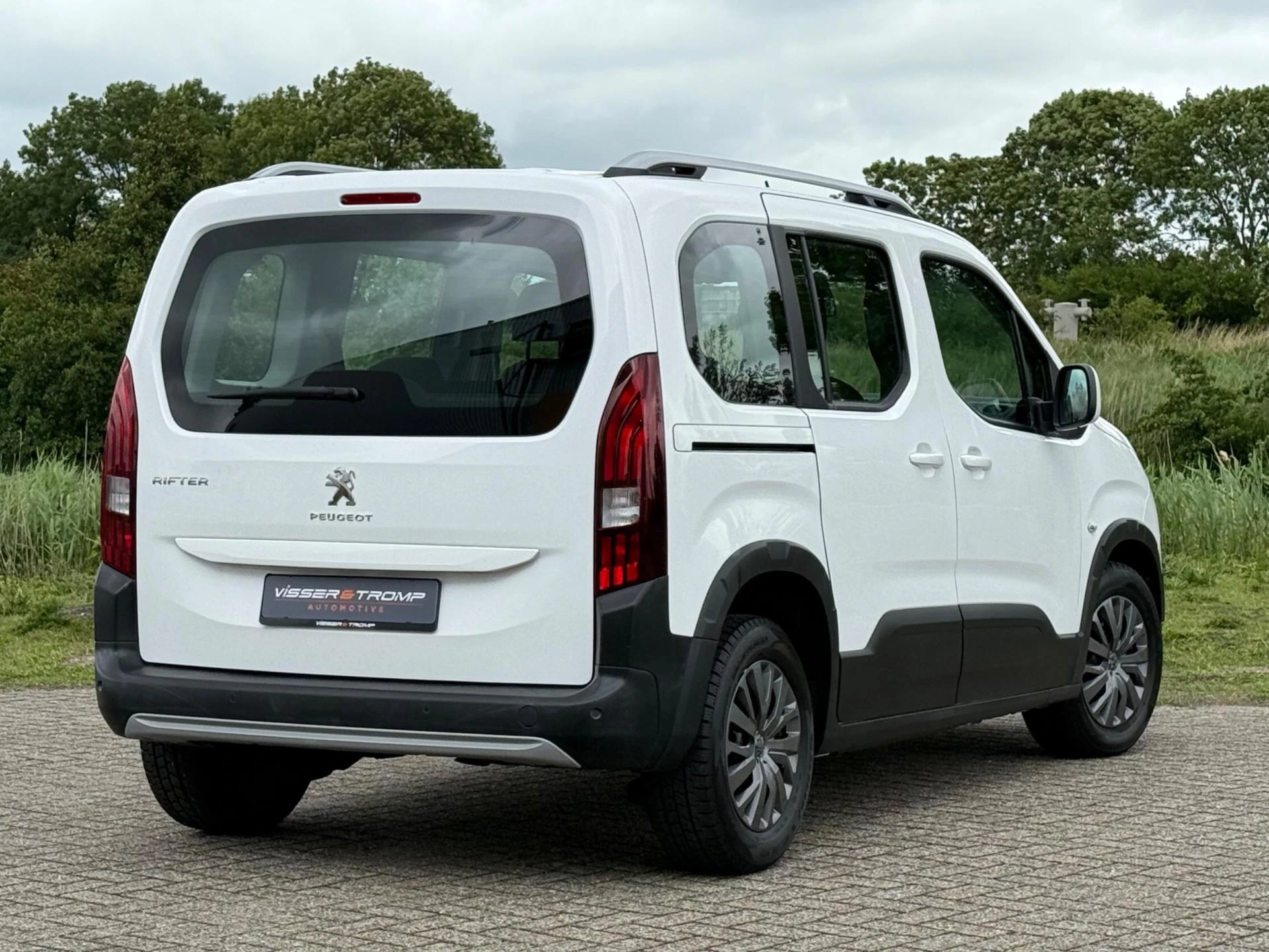 Hoofdafbeelding Peugeot Rifter
