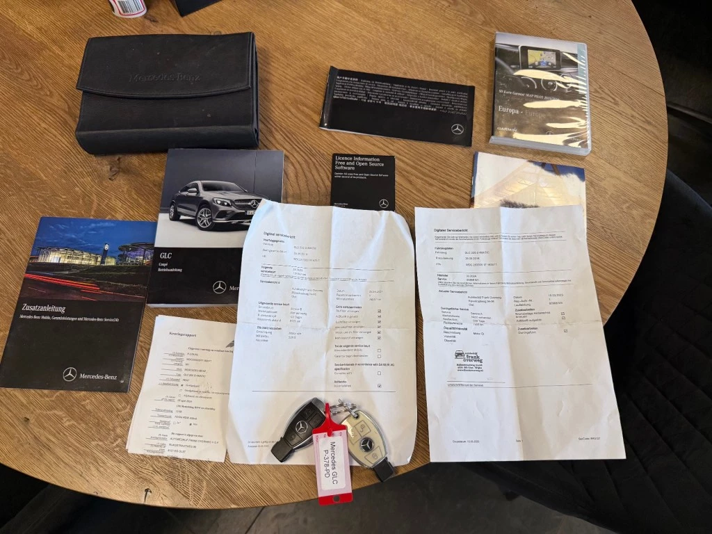 Hoofdafbeelding Mercedes-Benz GLC