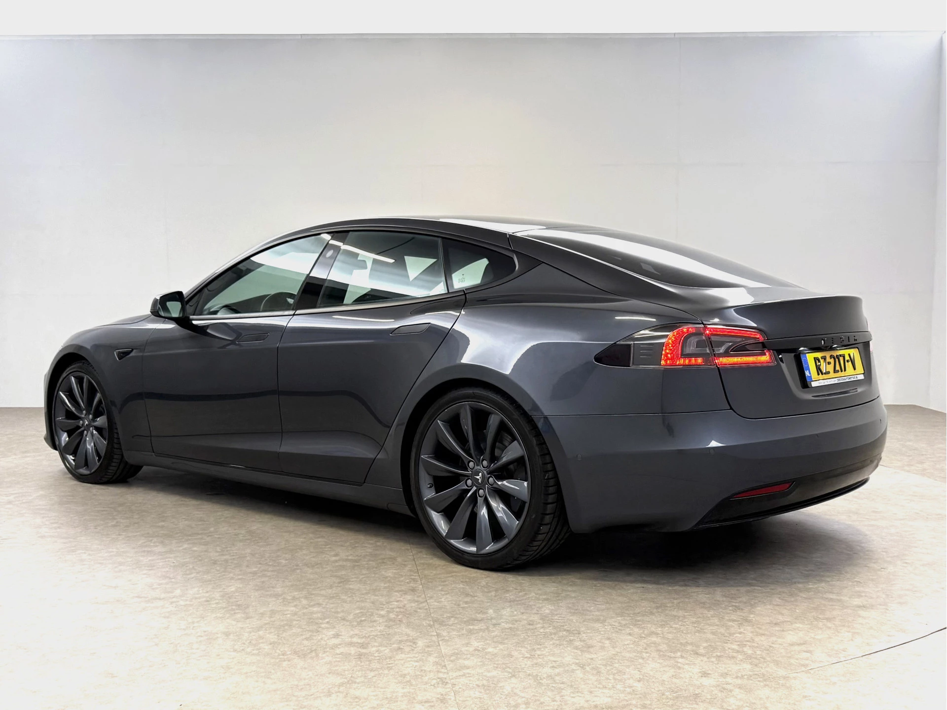 Hoofdafbeelding Tesla Model S