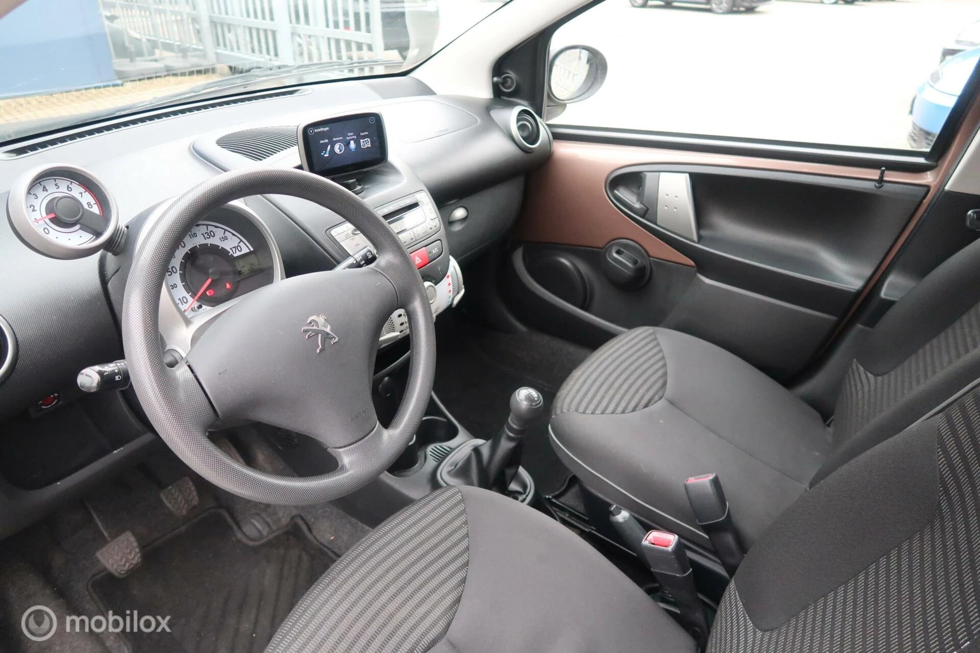 Hoofdafbeelding Peugeot 107