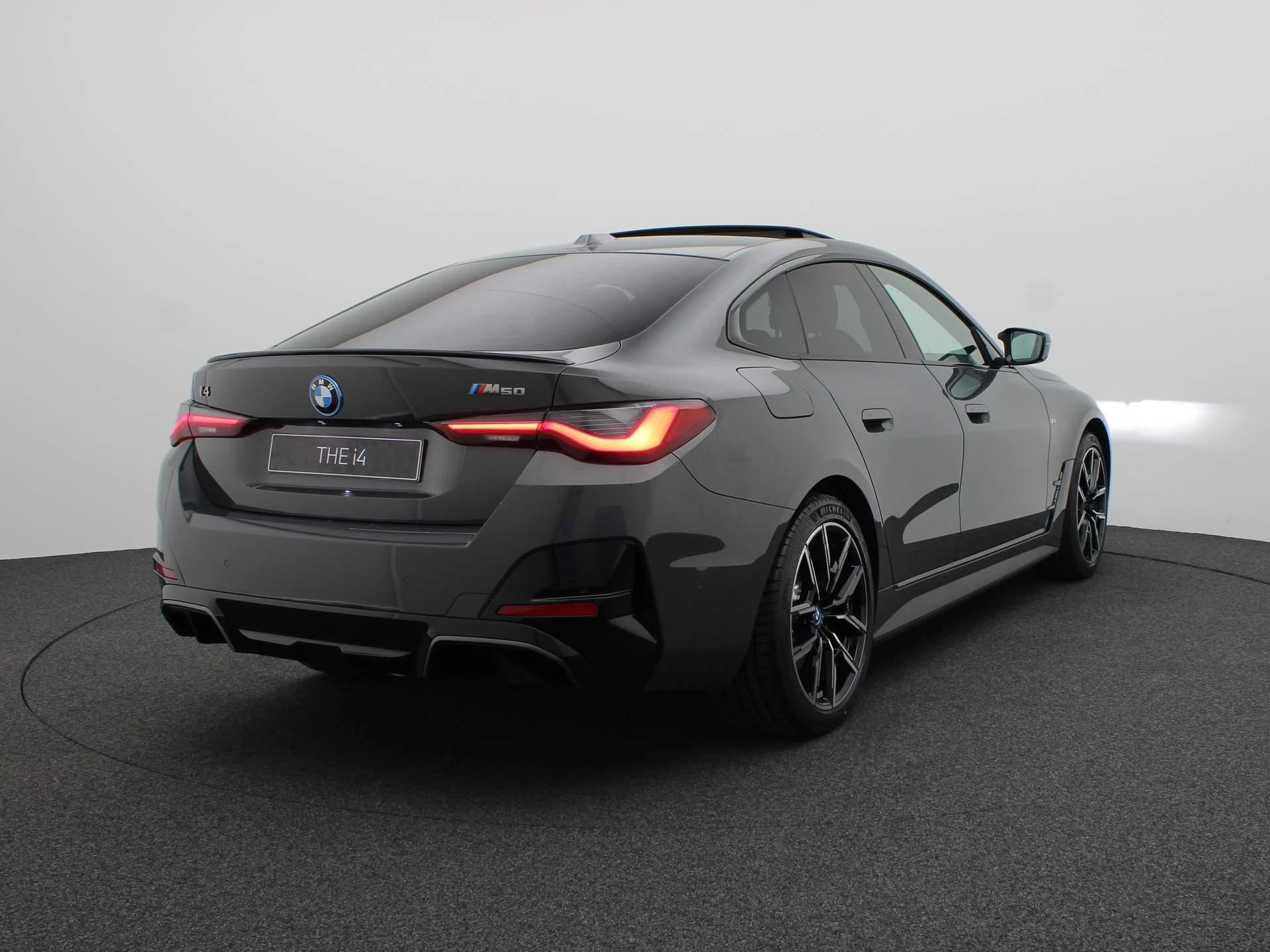 Hoofdafbeelding BMW i4