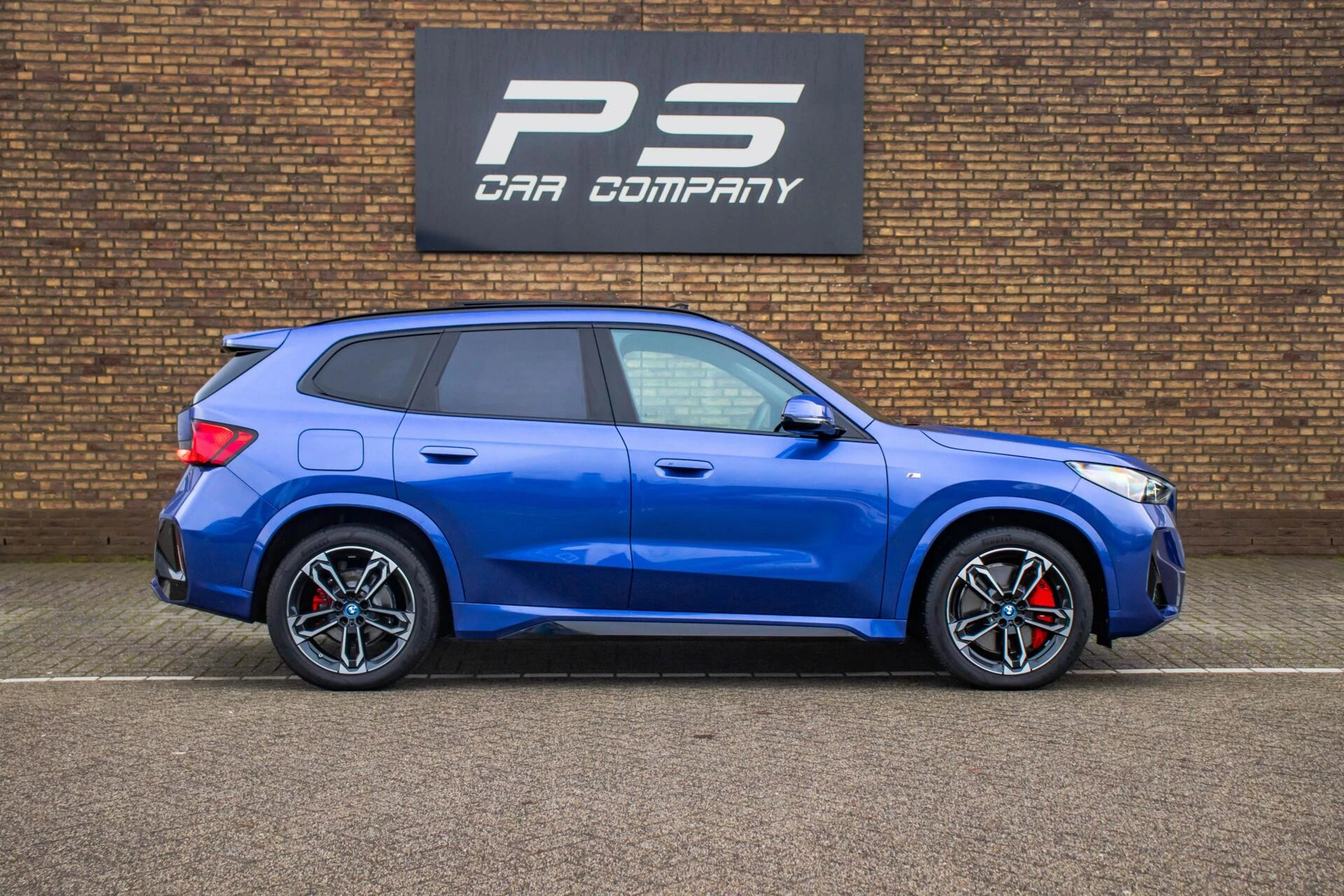 Hoofdafbeelding BMW iX1