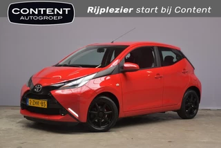 Hoofdafbeelding Toyota Aygo TOYOTA Aygo 1.0 VVT-i 69pk 5D x-play Cam. Apple Carplay