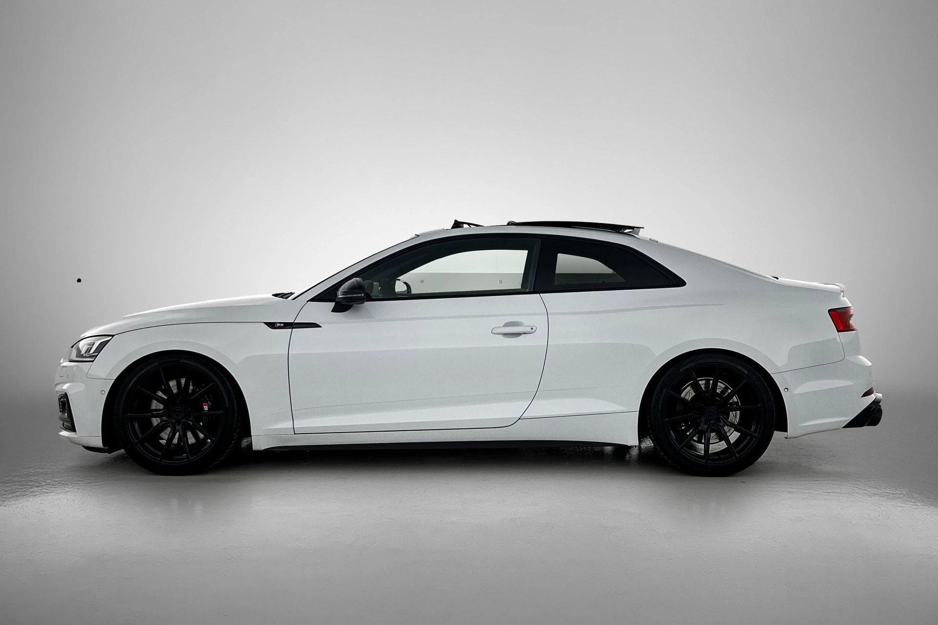 Hoofdafbeelding Audi S5