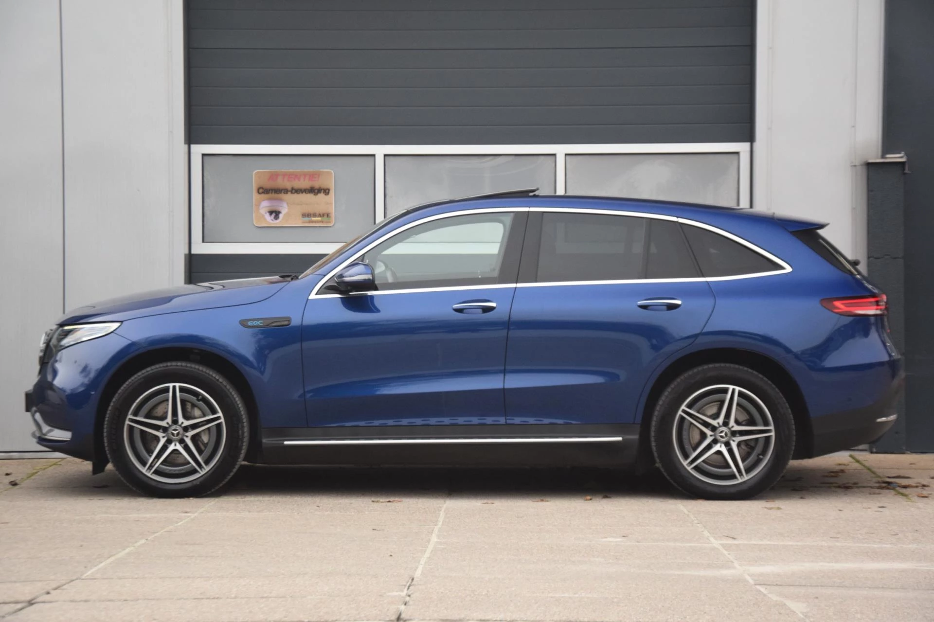 Hoofdafbeelding Mercedes-Benz EQC