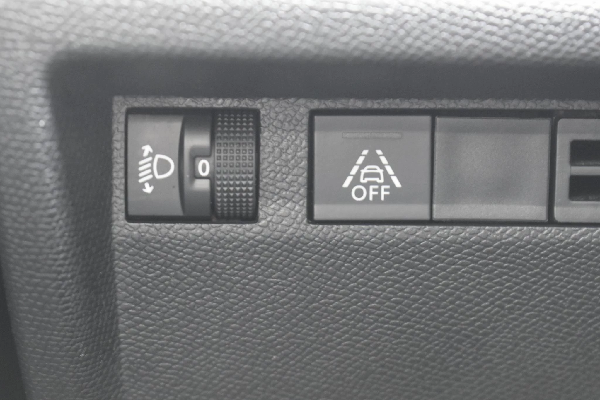 Hoofdafbeelding Citroën ë-C4