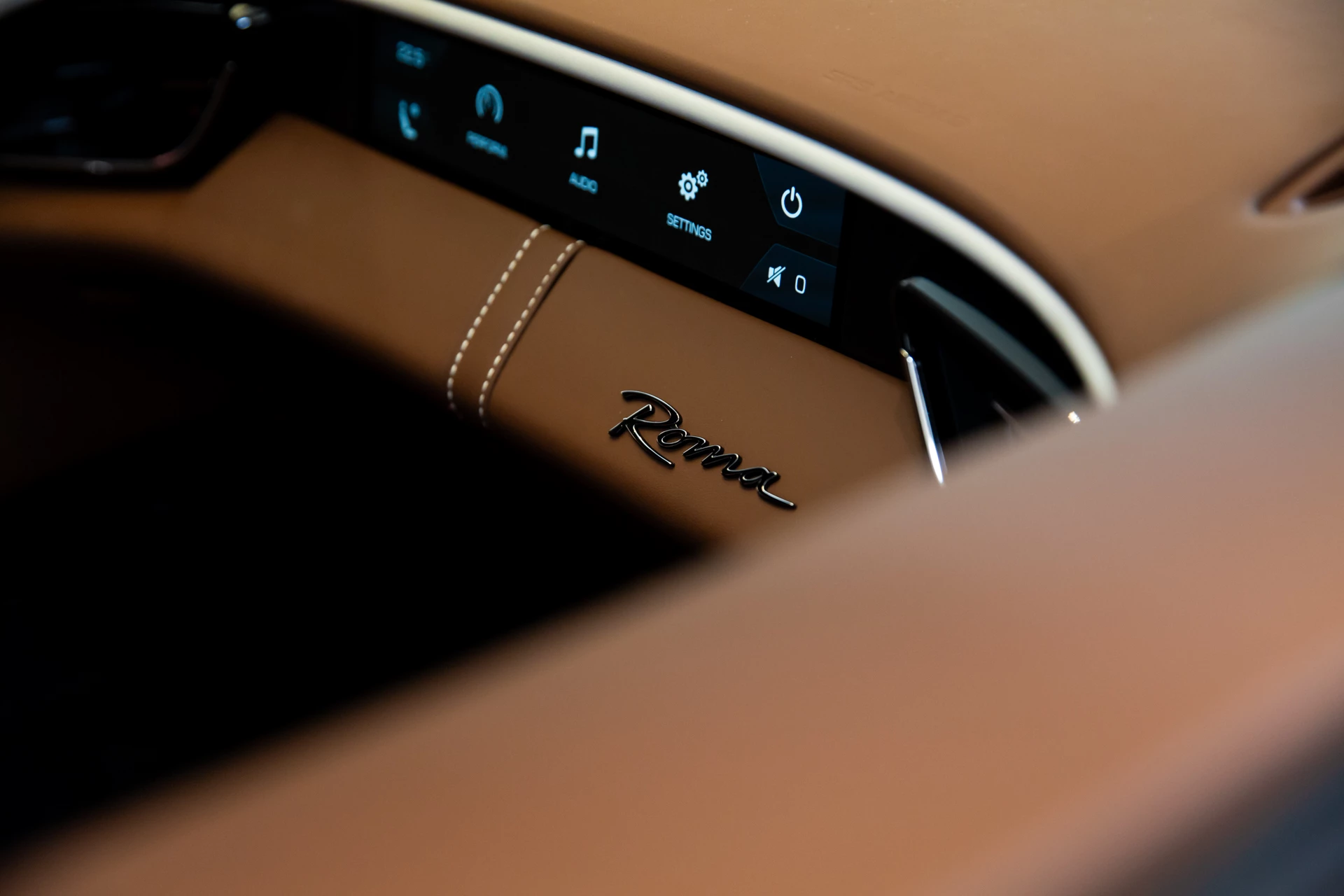 Hoofdafbeelding Ferrari Roma