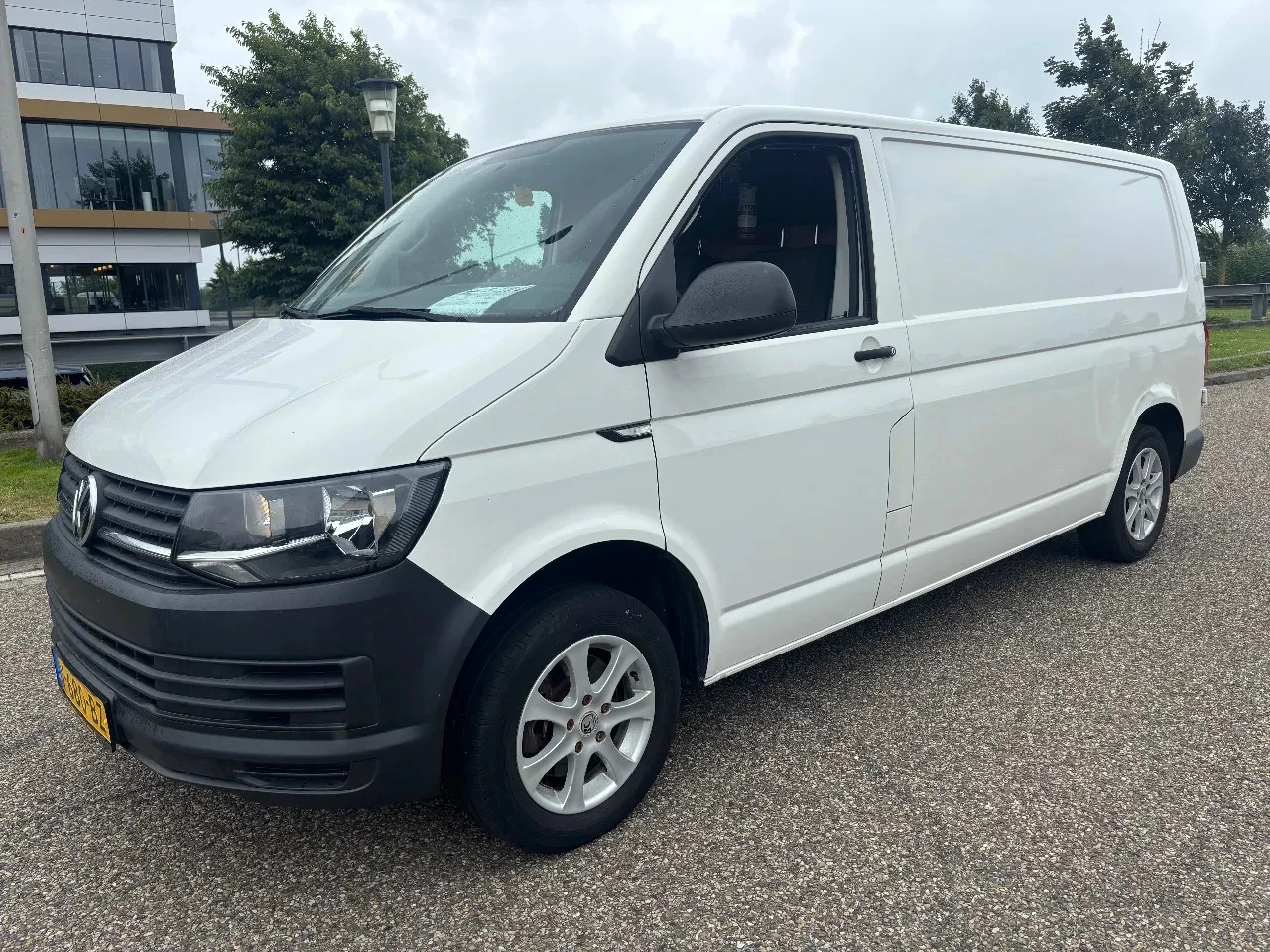 Hoofdafbeelding Volkswagen Transporter