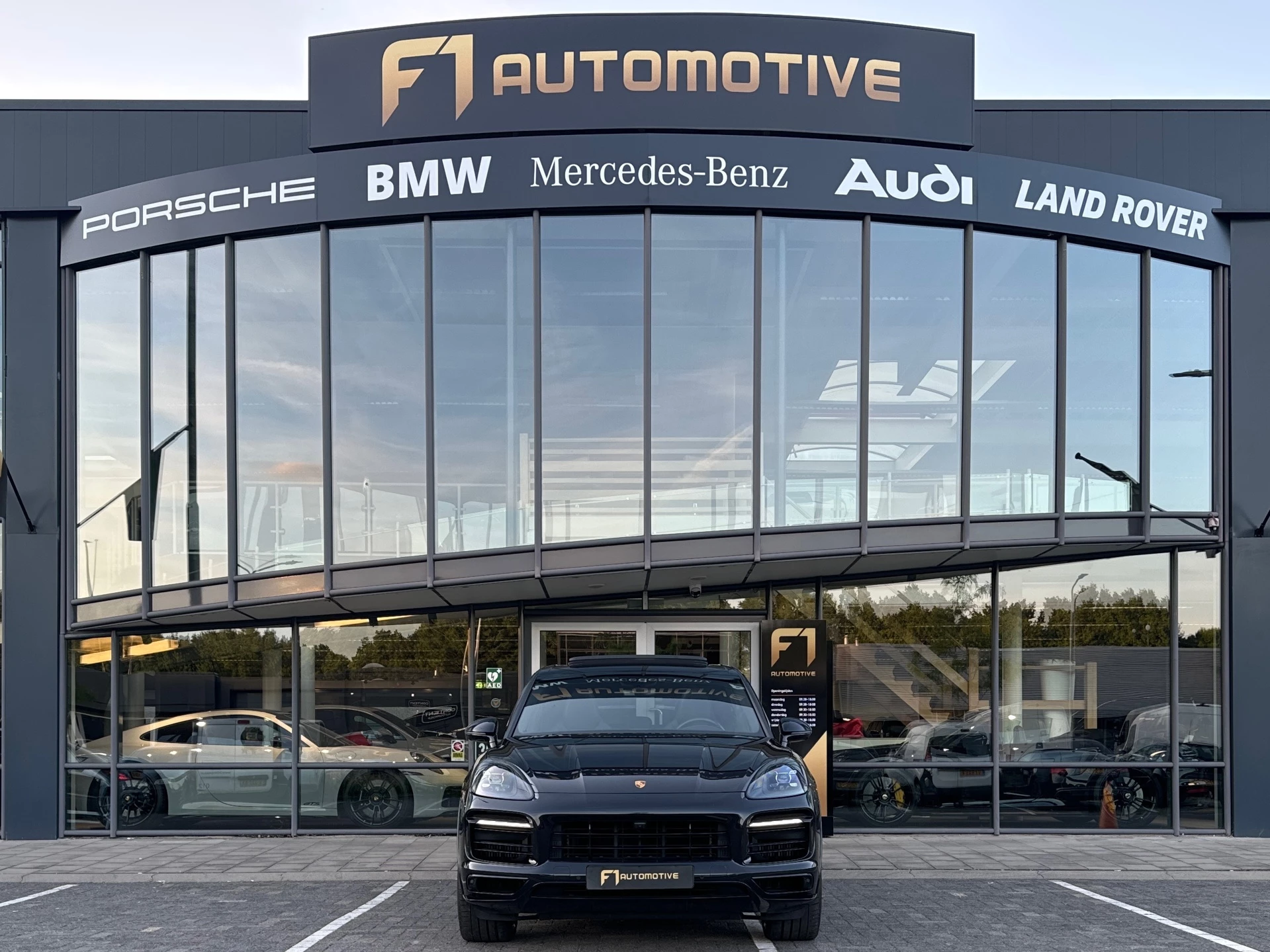 Hoofdafbeelding Porsche Cayenne