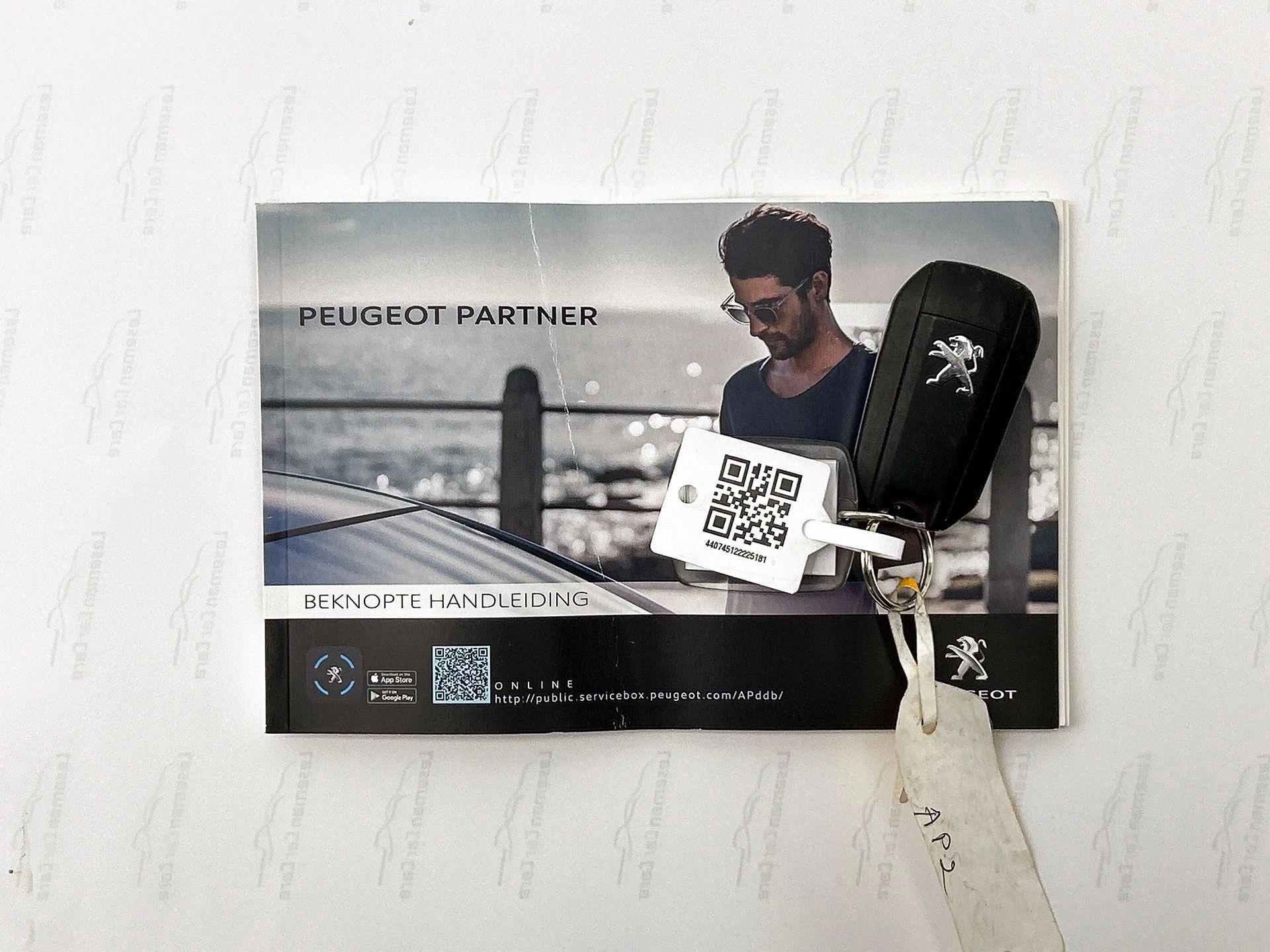 Hoofdafbeelding Peugeot Partner