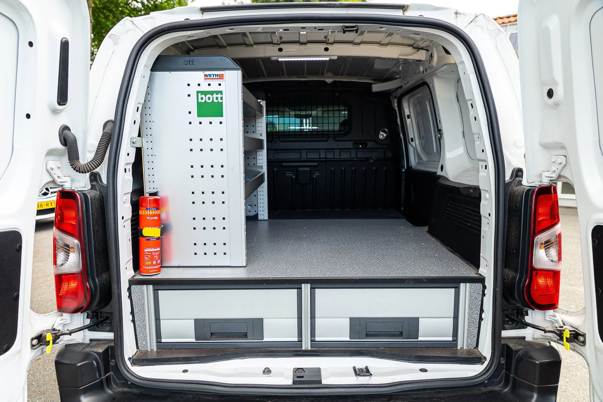 Hoofdafbeelding Peugeot Partner
