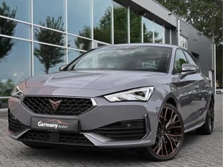 CUPRA Leon 1.4 e-Hybrid VZ Copper Edition 245 pk Vaporgrey 19-Inch S-Zetels Navi Ambiente