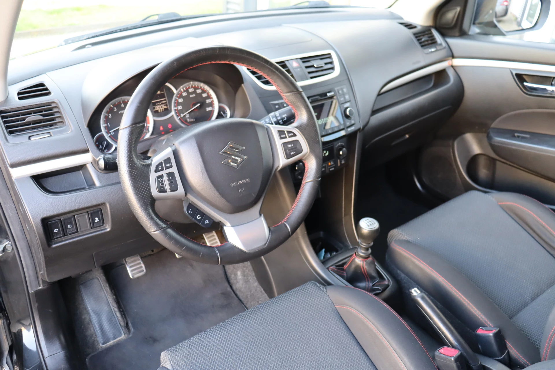 Hoofdafbeelding Suzuki Swift