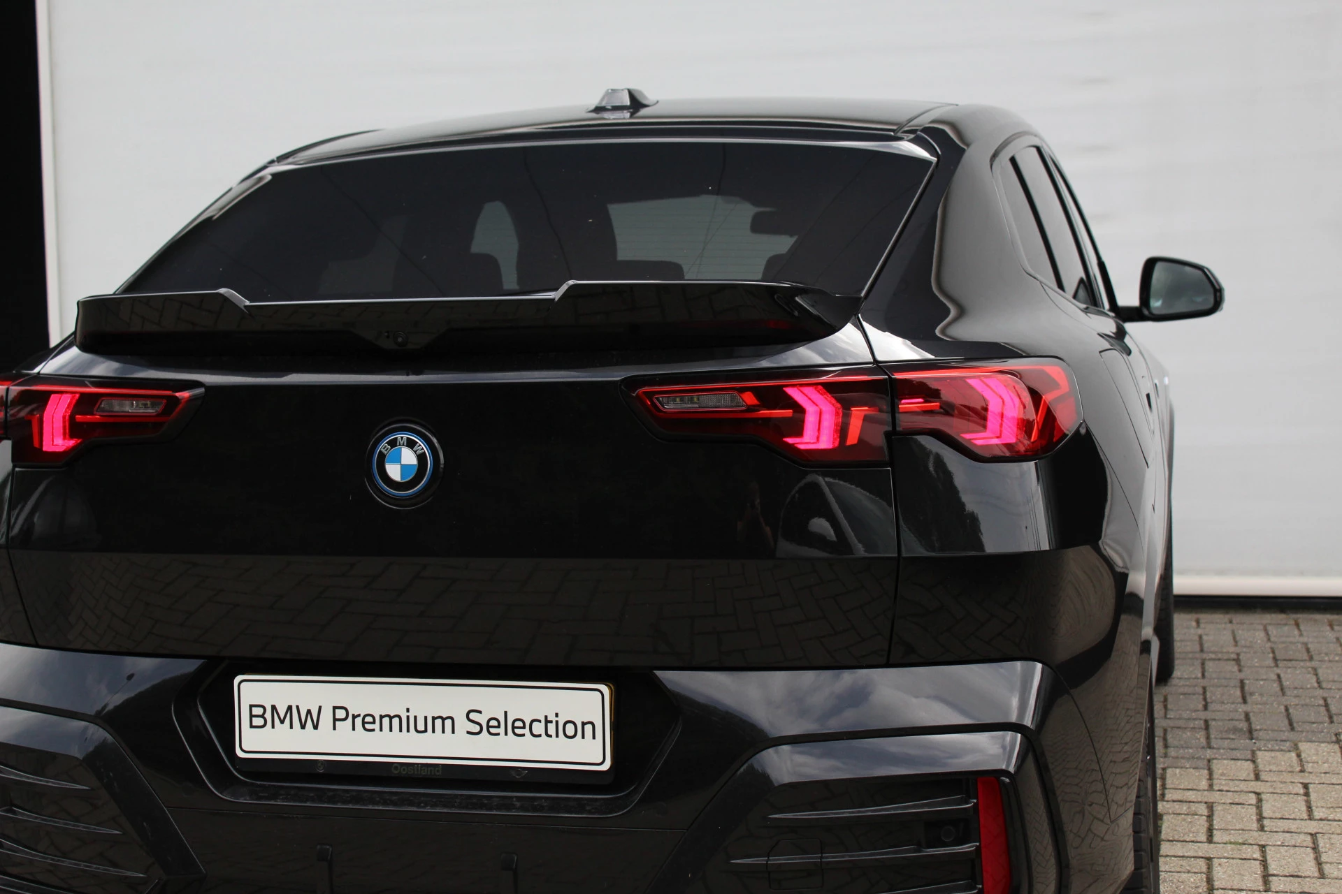 Hoofdafbeelding BMW iX2