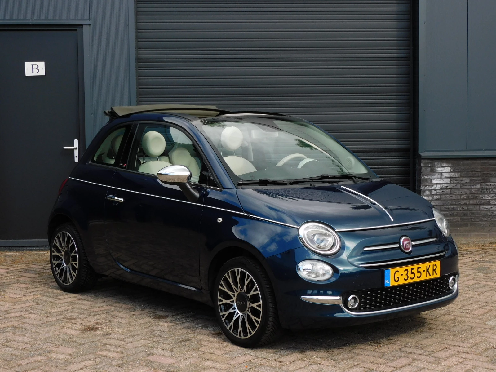 Hoofdafbeelding Fiat 500
