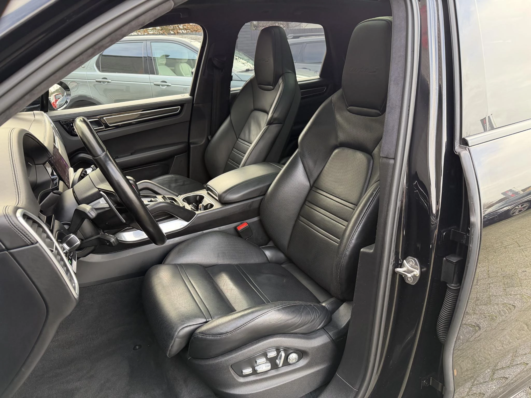 Hoofdafbeelding Porsche Cayenne