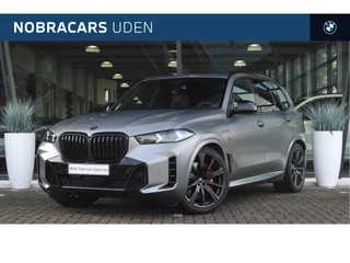 BMW X5 xDrive50e High Executive M Sport Automaat / Panoramadak / Trekhaak / Bowers & Wilkins / M Multifunctionele Stoelen / Parking Assistant Professional / Soft-Close