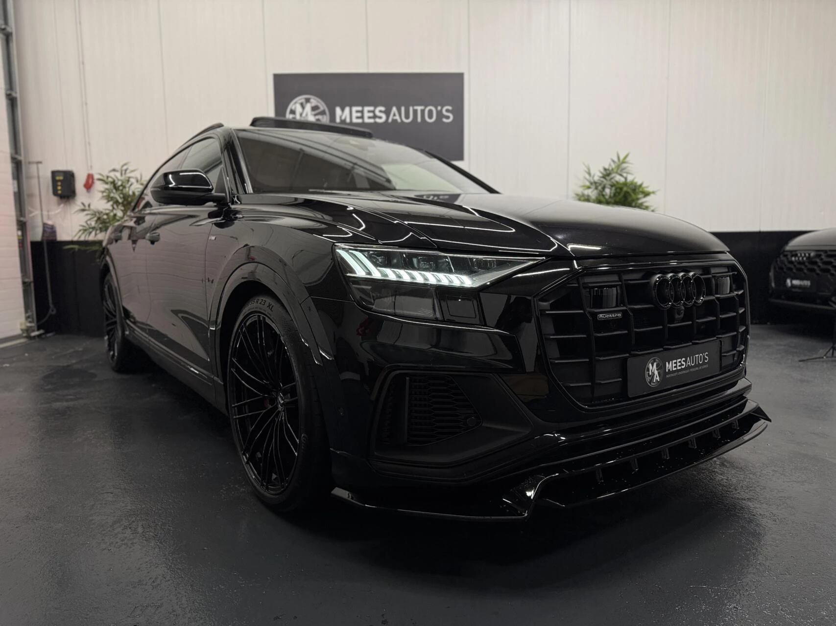 Hoofdafbeelding Audi Q8