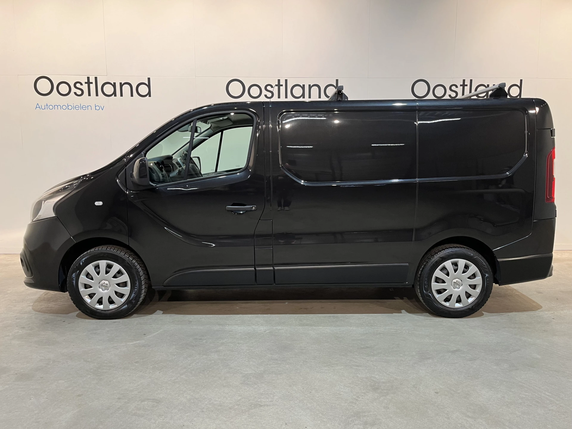 Hoofdafbeelding Nissan NV300