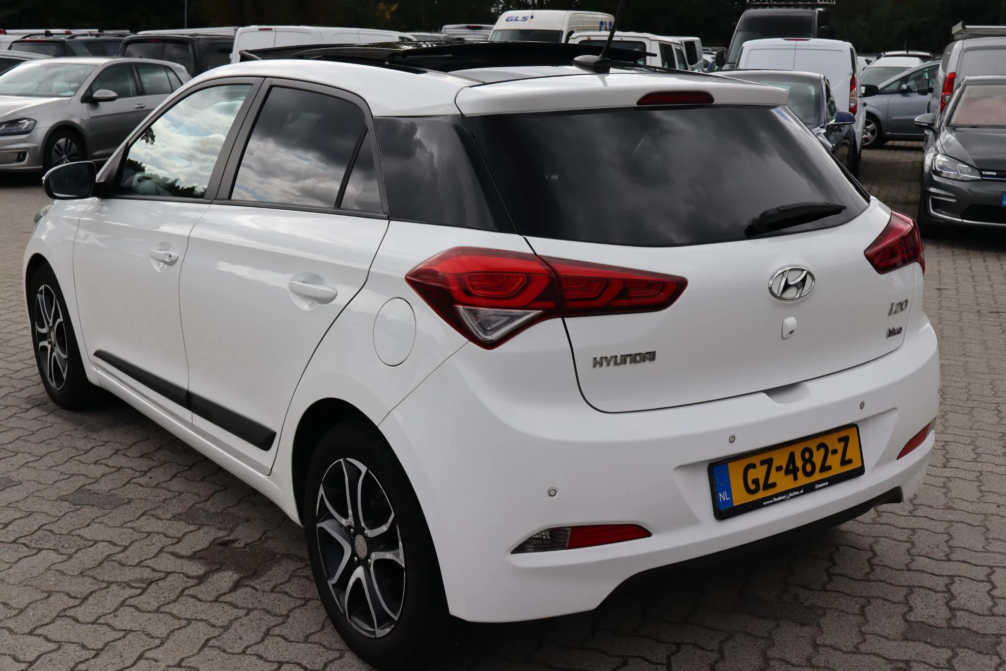 Hoofdafbeelding Hyundai i20
