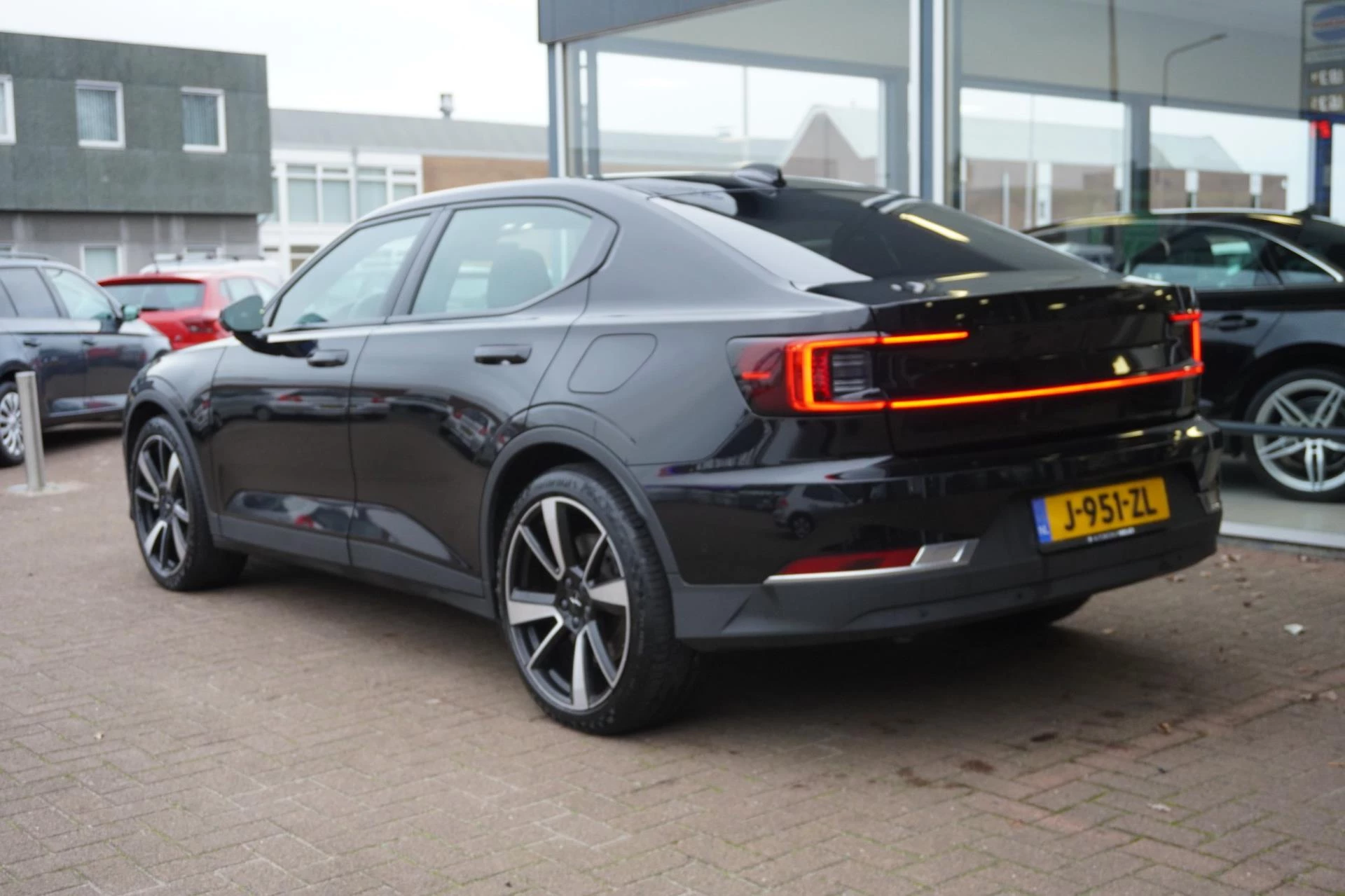 Hoofdafbeelding Polestar 2