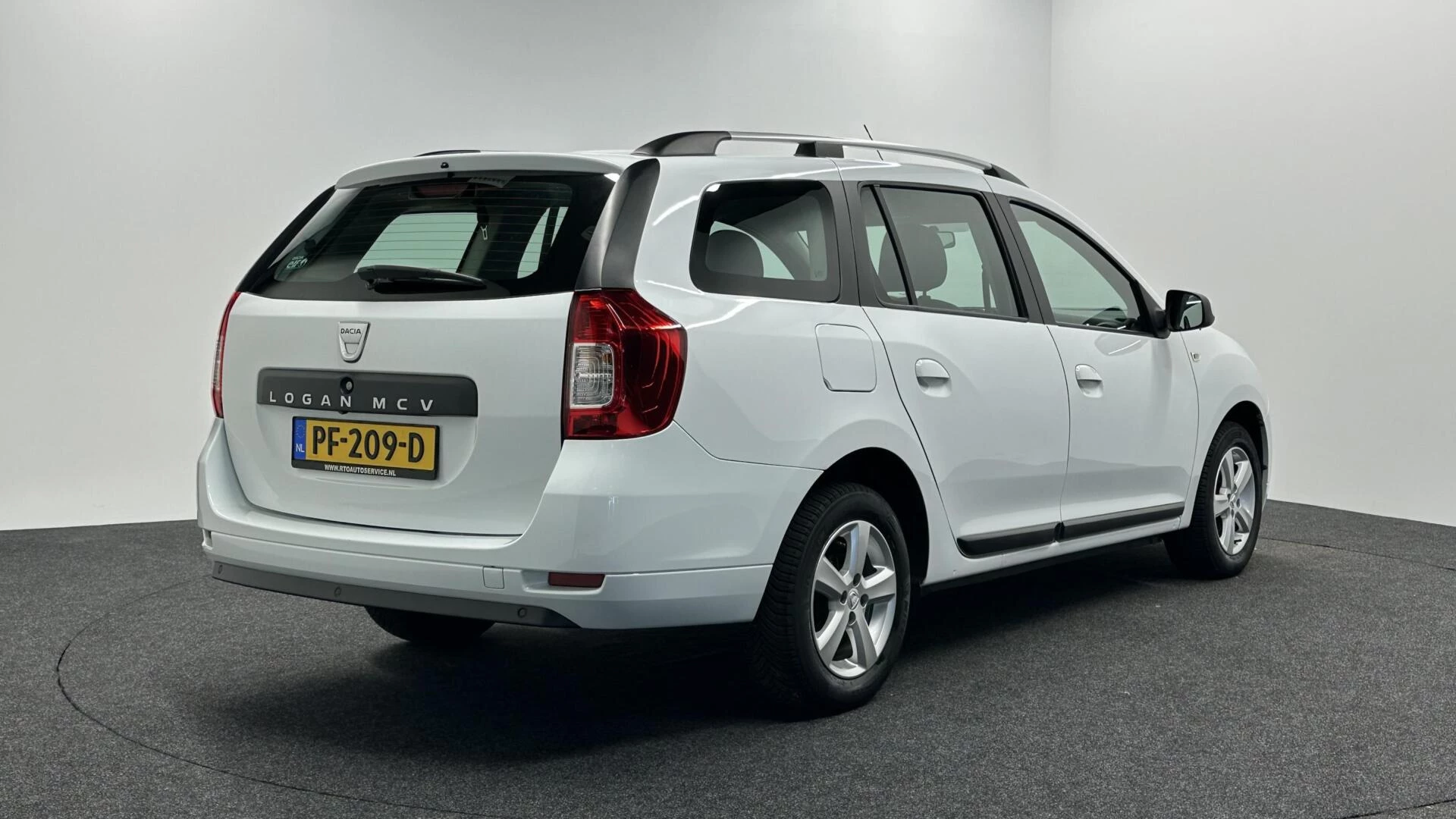 Hoofdafbeelding Dacia Logan