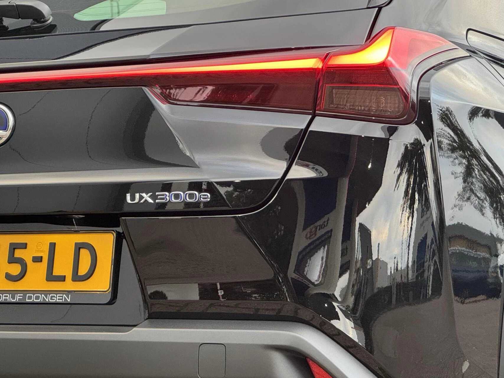 Hoofdafbeelding Lexus UX