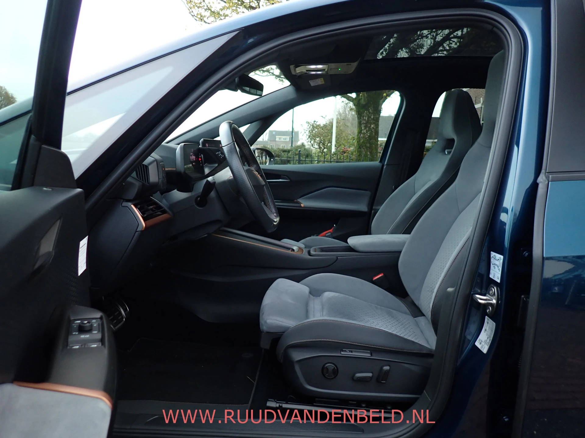 Hoofdafbeelding CUPRA Born