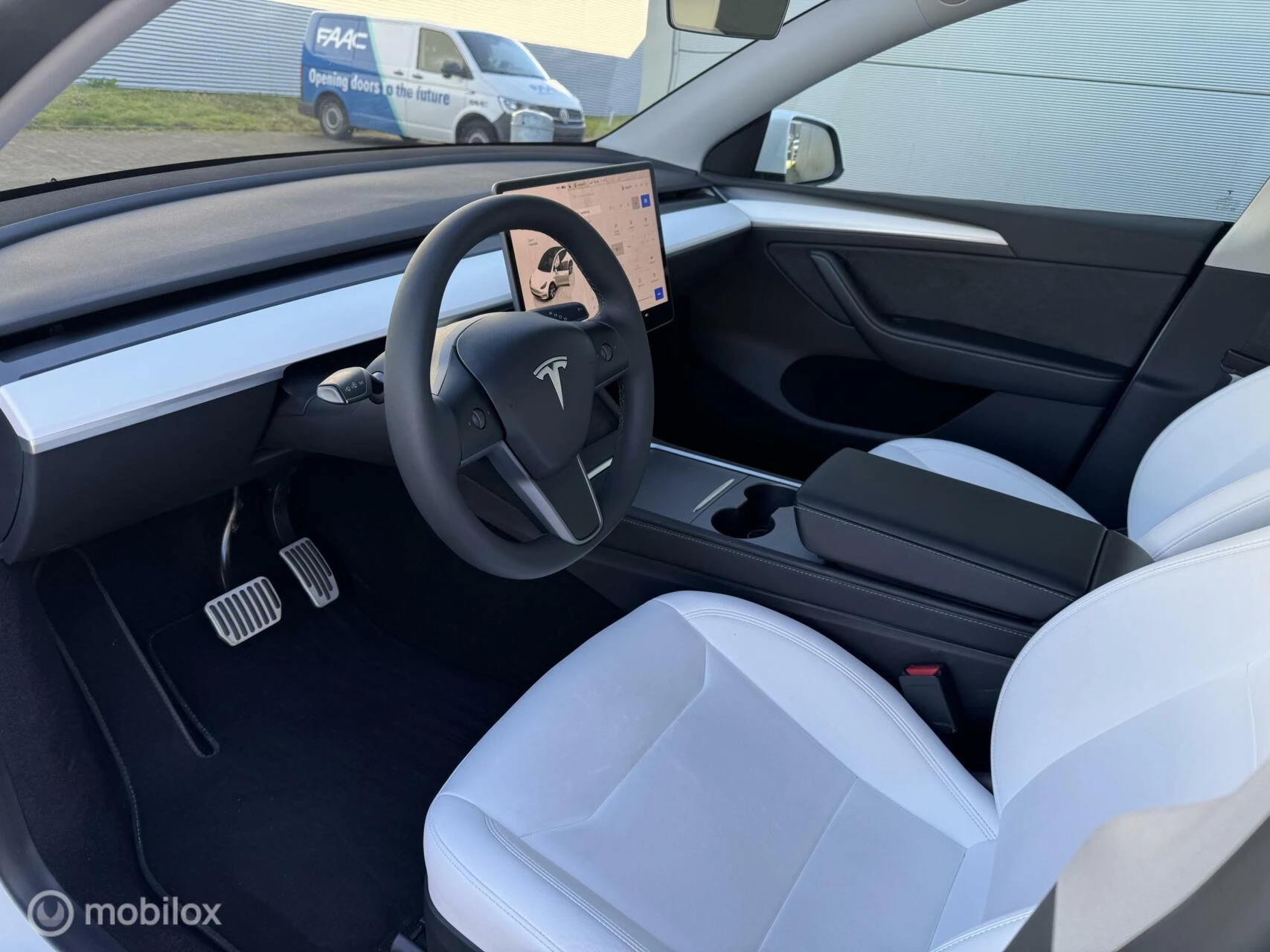 Hoofdafbeelding Tesla Model Y