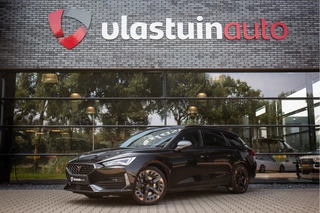 Hoofdafbeelding CUPRA Leon Sportstourer CUPRA Leon Sportstourer 1.4 e-Hybrid VZ Performance , Sfeerverlichting, Stuur/stoelverwarming, Lane assist,