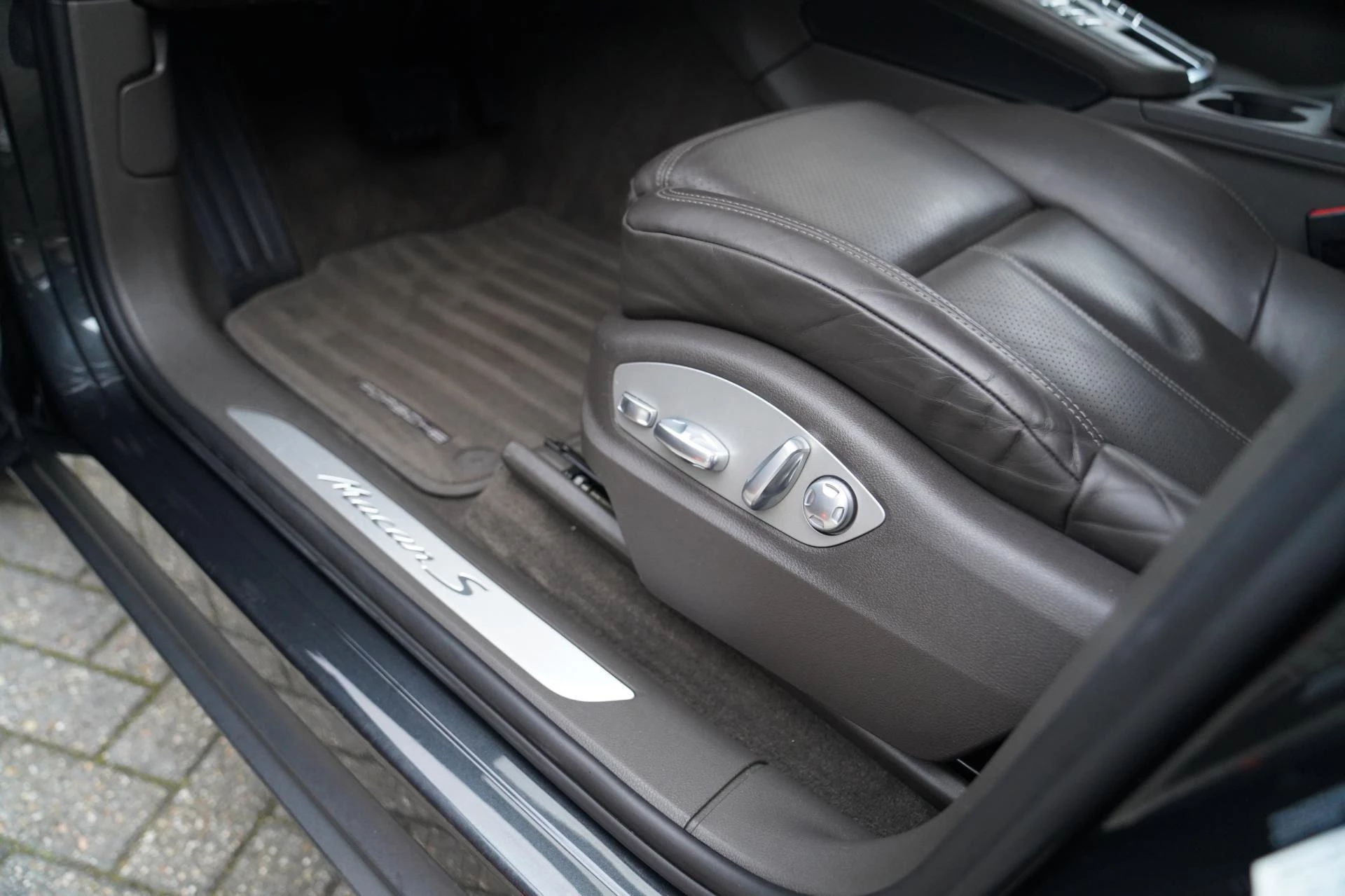 Hoofdafbeelding Porsche Macan