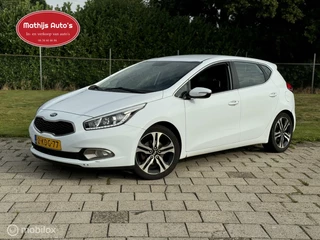 Hoofdafbeelding Kia cee'd Kia cee'd 1.6 CRDi Comfort Pack Clima Hatchback