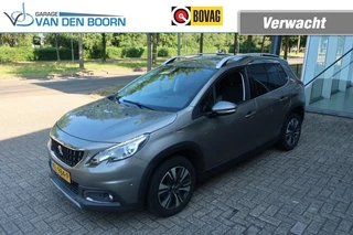 Peugeot 2008 1.2 PURETECH ALLURE 110PK, Apple Carplay/ Android Auto, All Season Banden, etc.