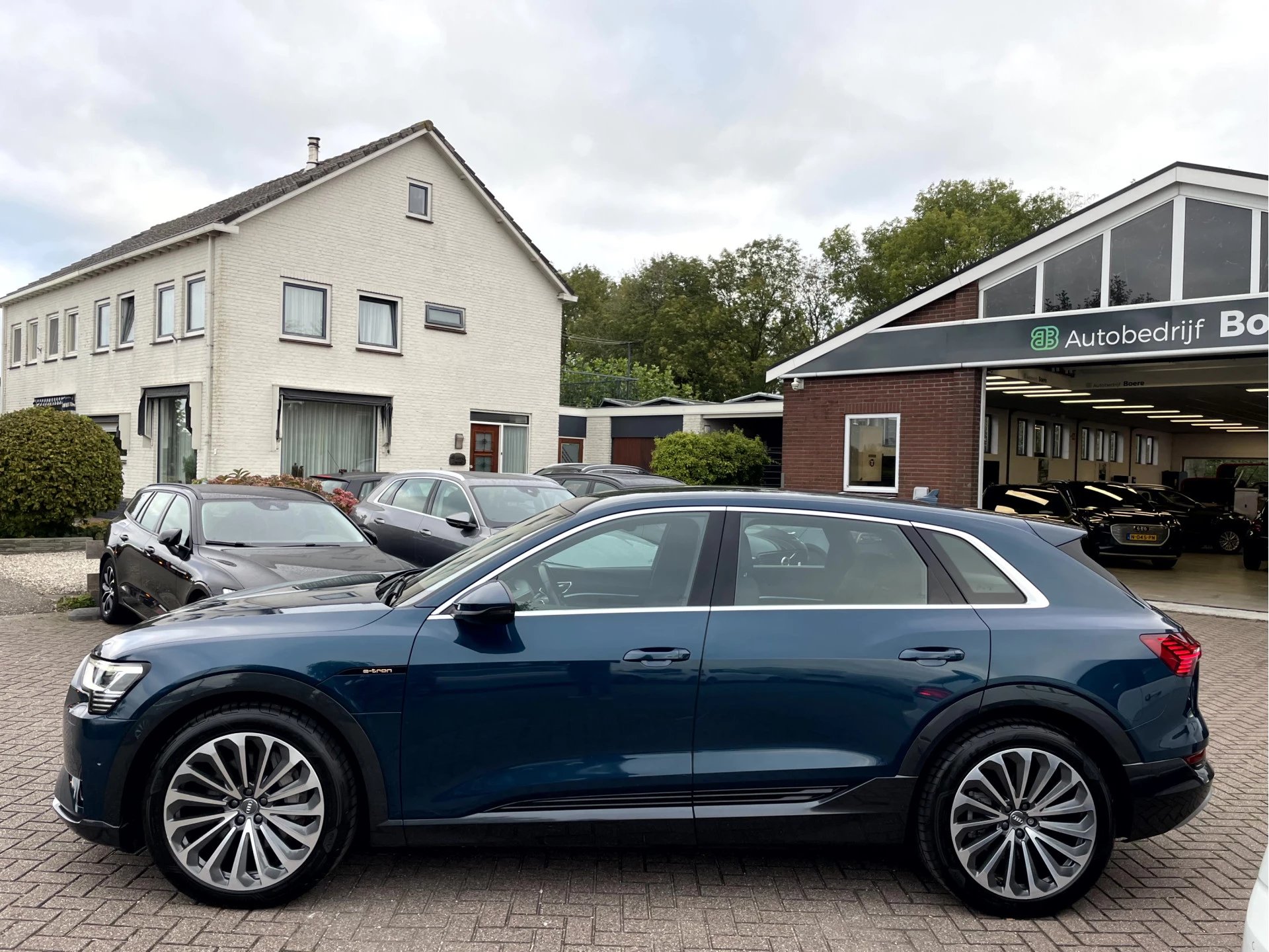 Hoofdafbeelding Audi e-tron