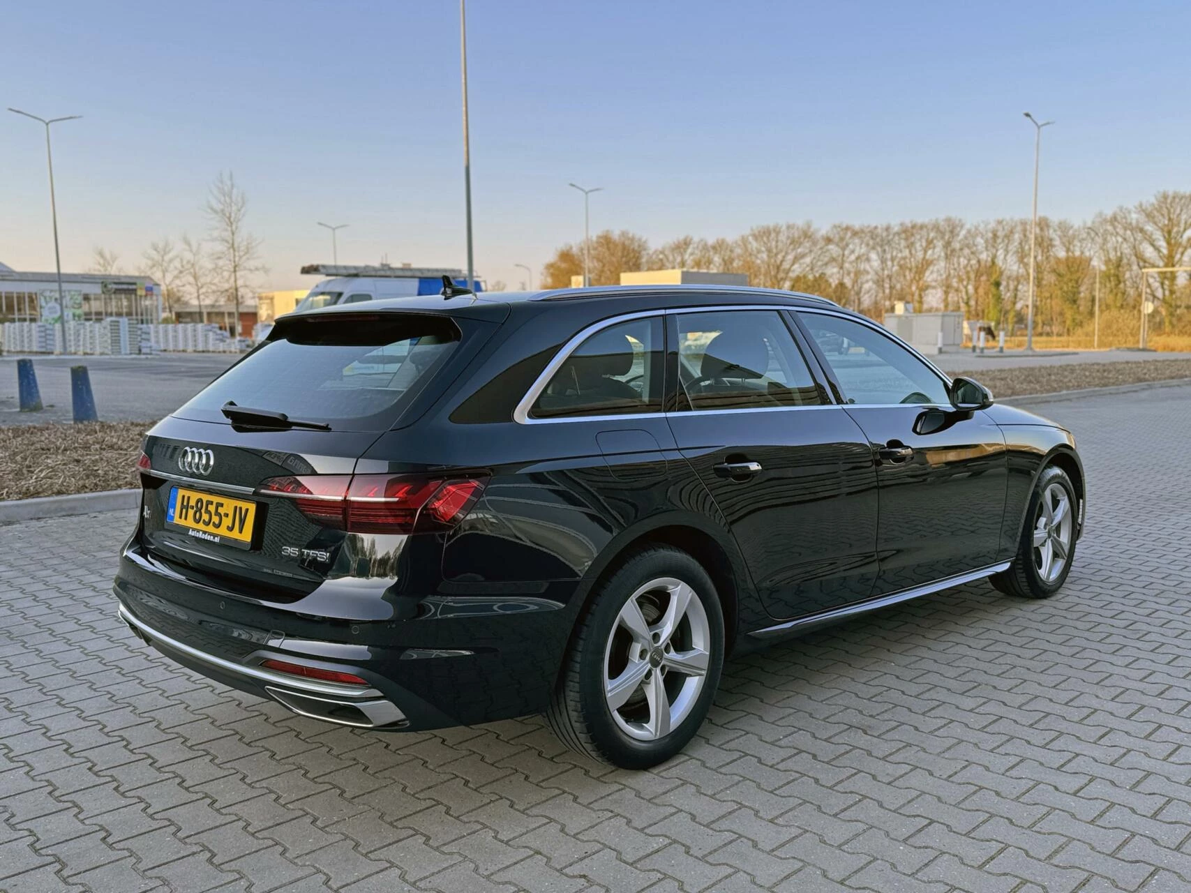 Hoofdafbeelding Audi A4