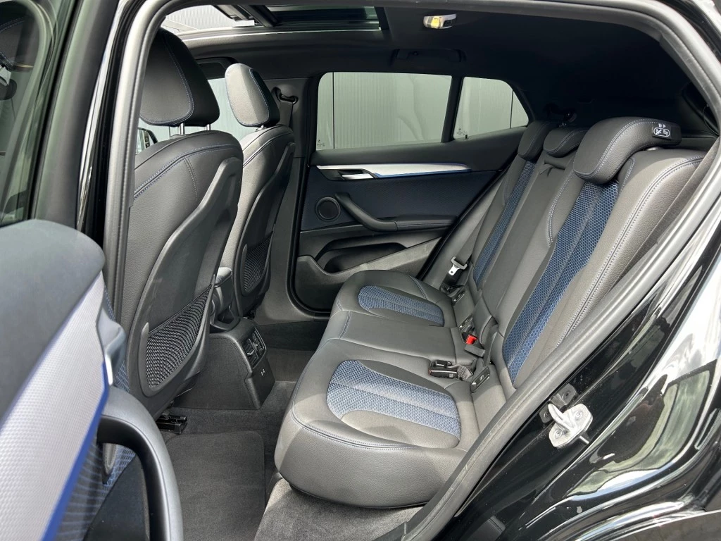 Hoofdafbeelding BMW X2