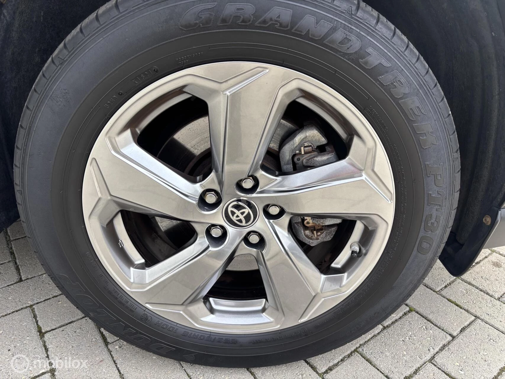 Hoofdafbeelding Toyota RAV4