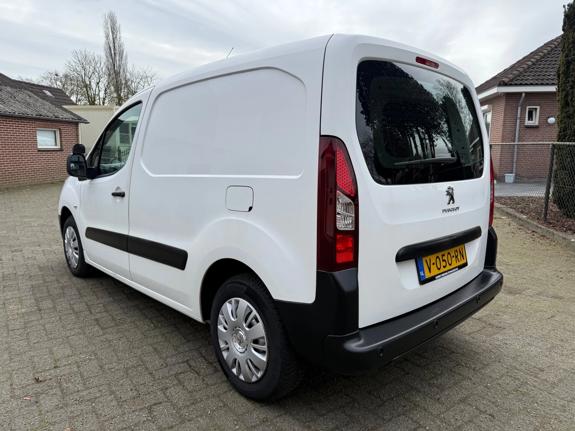 Hoofdafbeelding Peugeot Partner