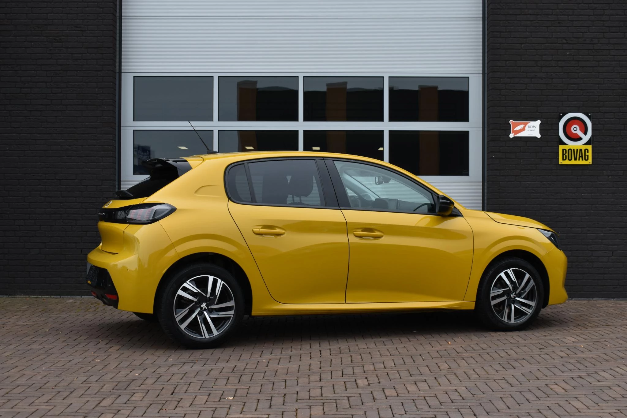 Hoofdafbeelding Peugeot 208