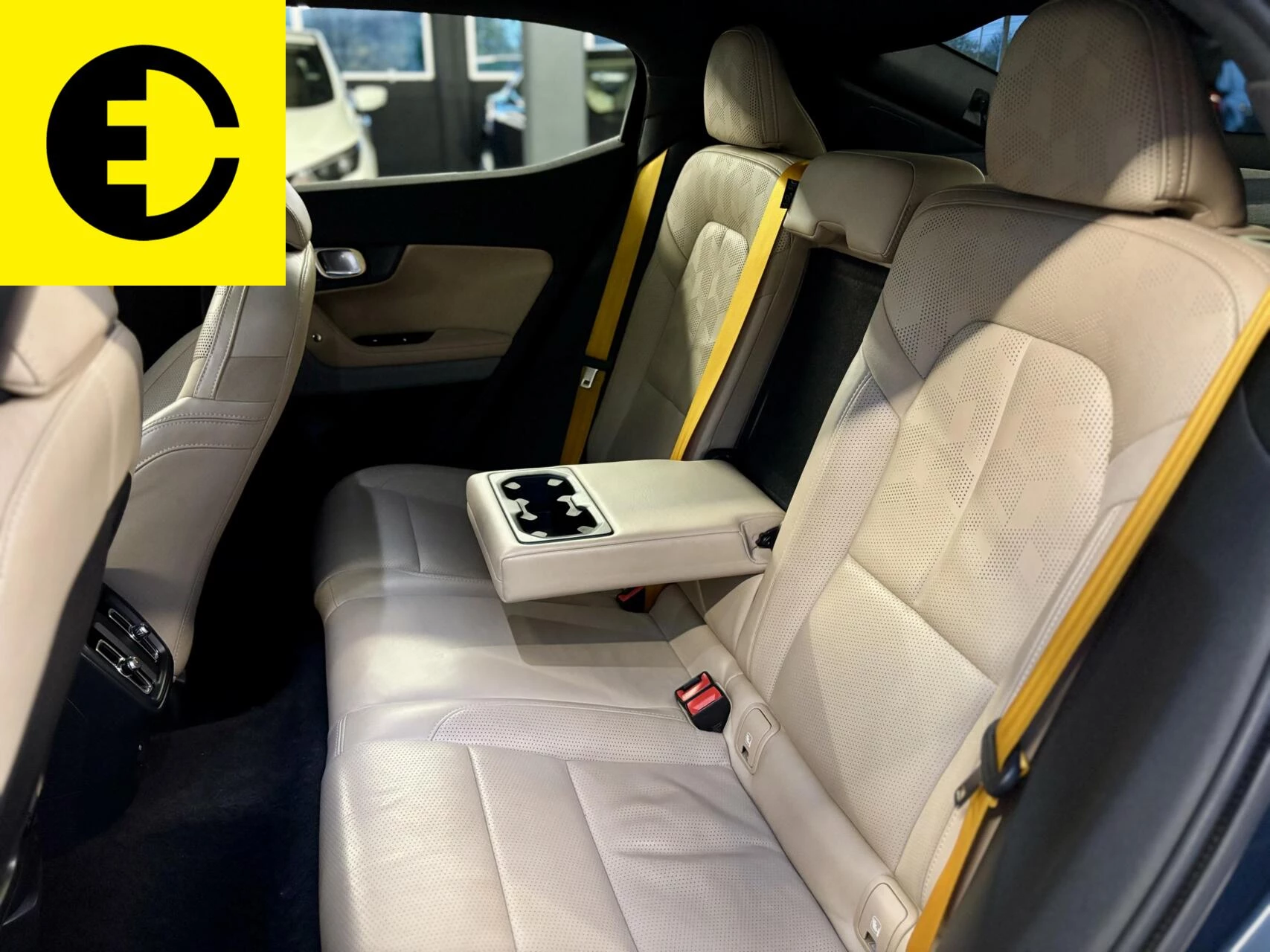 Hoofdafbeelding Polestar 2