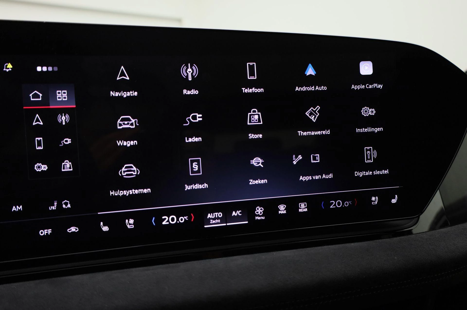 Hoofdafbeelding Audi A6 Avant e-tron