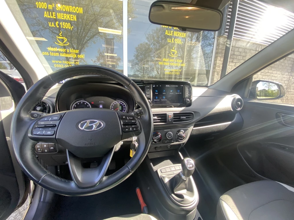 Hoofdafbeelding Hyundai i10