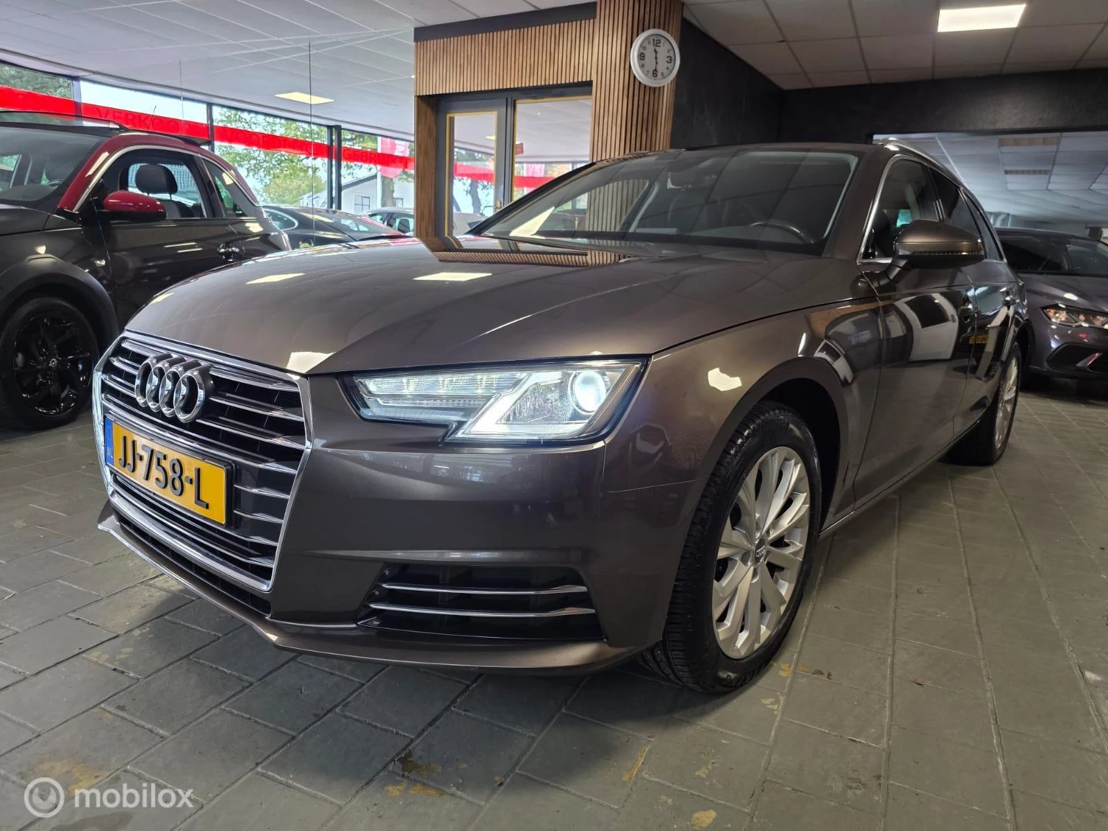 Hoofdafbeelding Audi A4