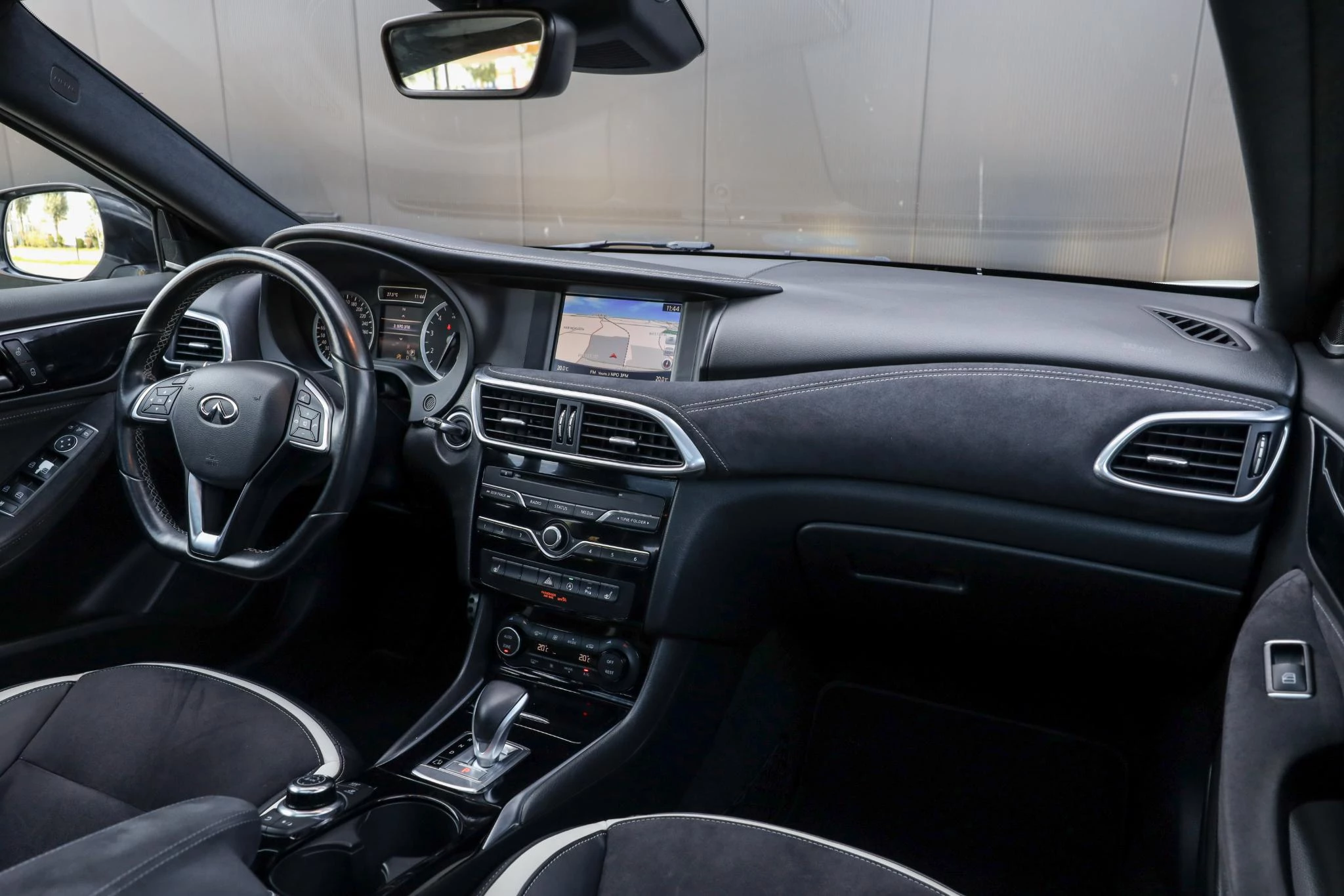 Hoofdafbeelding Infiniti Q